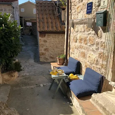 Apartmán Central Charming Stone House