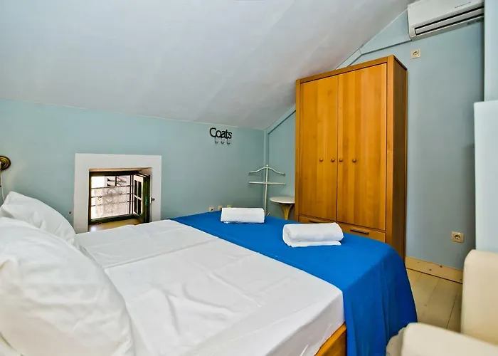 Charming Stone House Apartamento Hvar Town