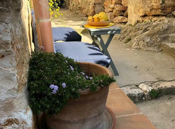 Charming Stone House Hvar Town